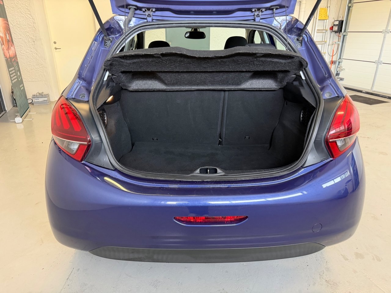 Peugeot 208 2015, bild 5/13