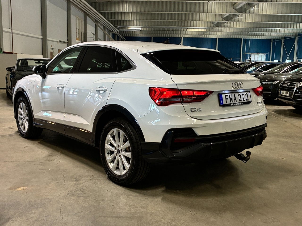 Audi Q3 Sportback 45 TFSI e Proline 2024, bild 6/29
