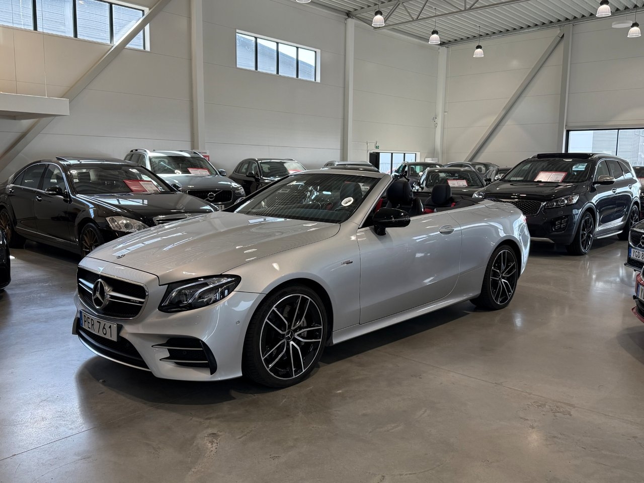 Mercedes-Benz E