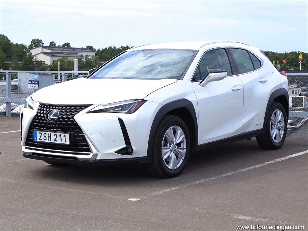 Lexus UX