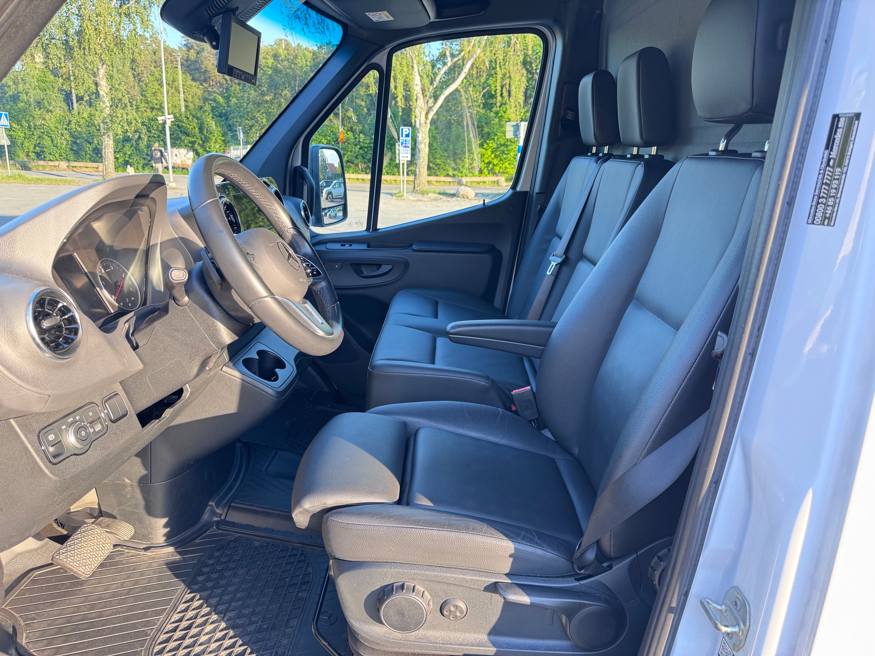 Mercedes-Benz Sprinter 2023, bild 5/10