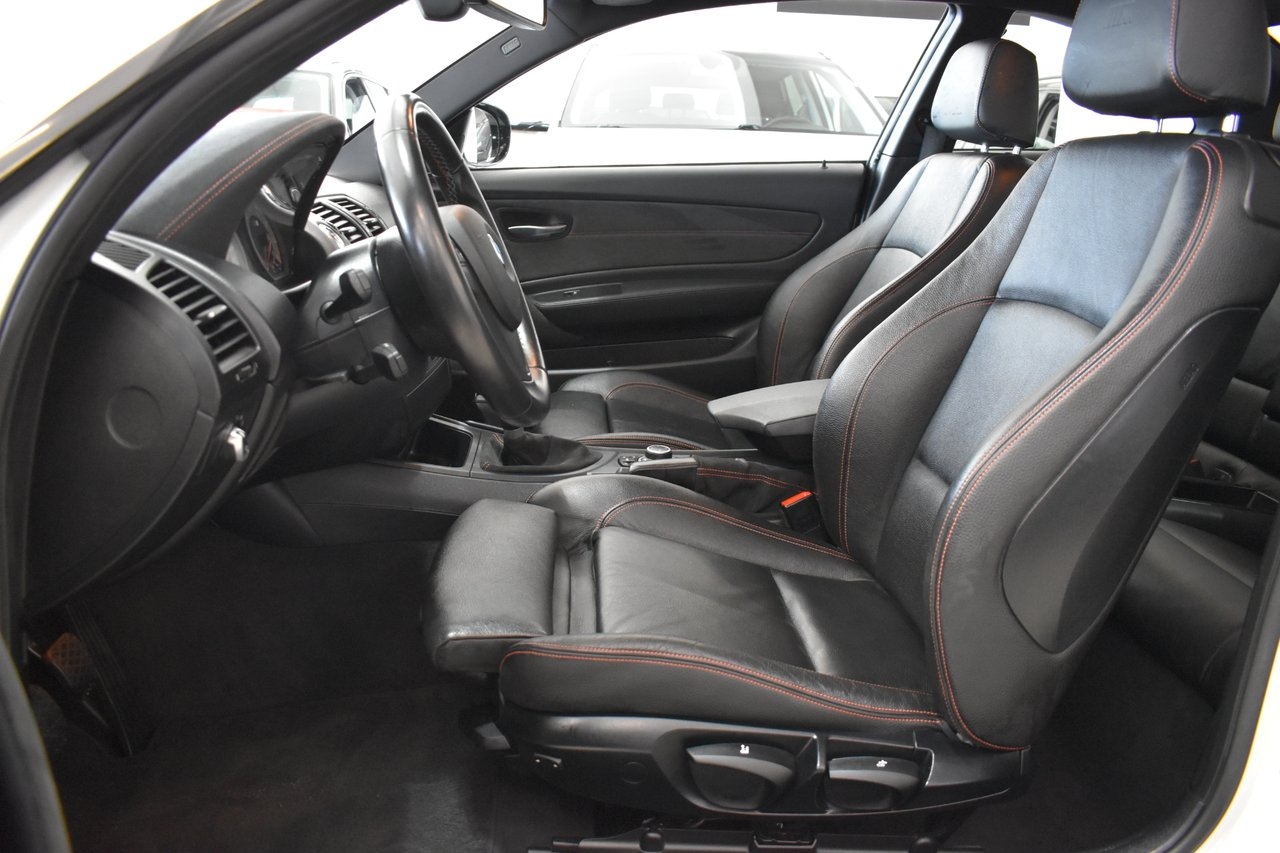 BMW M1 1M Coupé 2011, bild 6/22