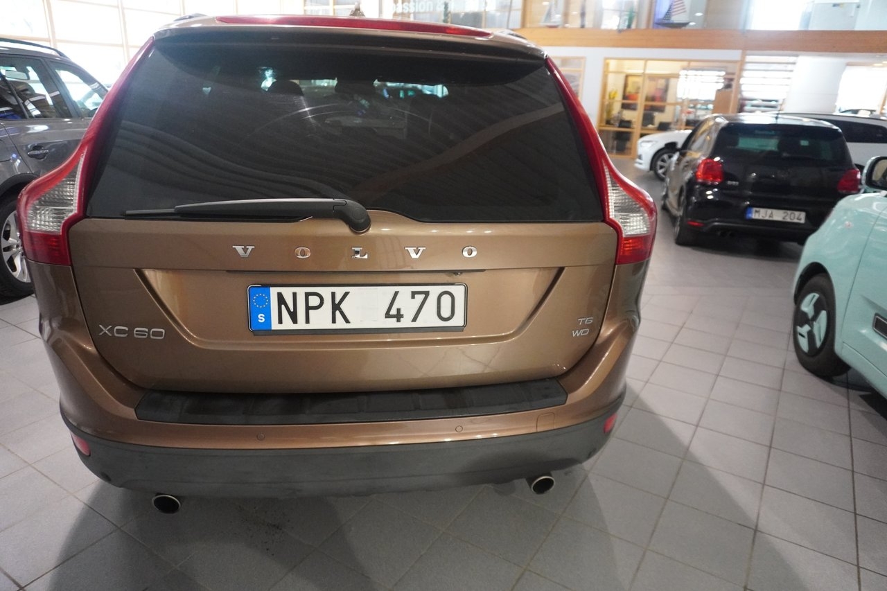 Volvo XC60 2009, photo 4/6