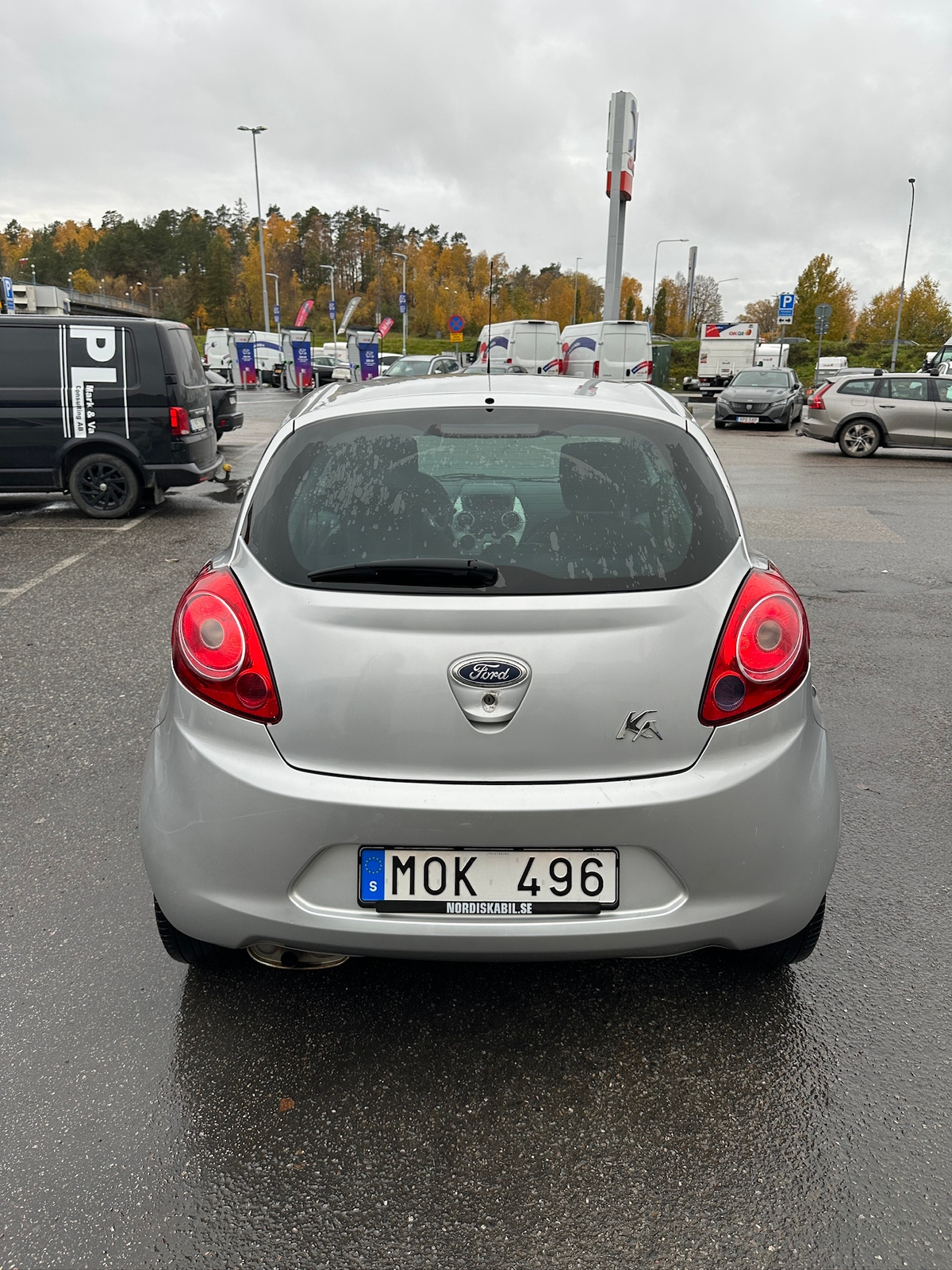 Ford Ka 1.2 Manuell 2010, bild 2/4