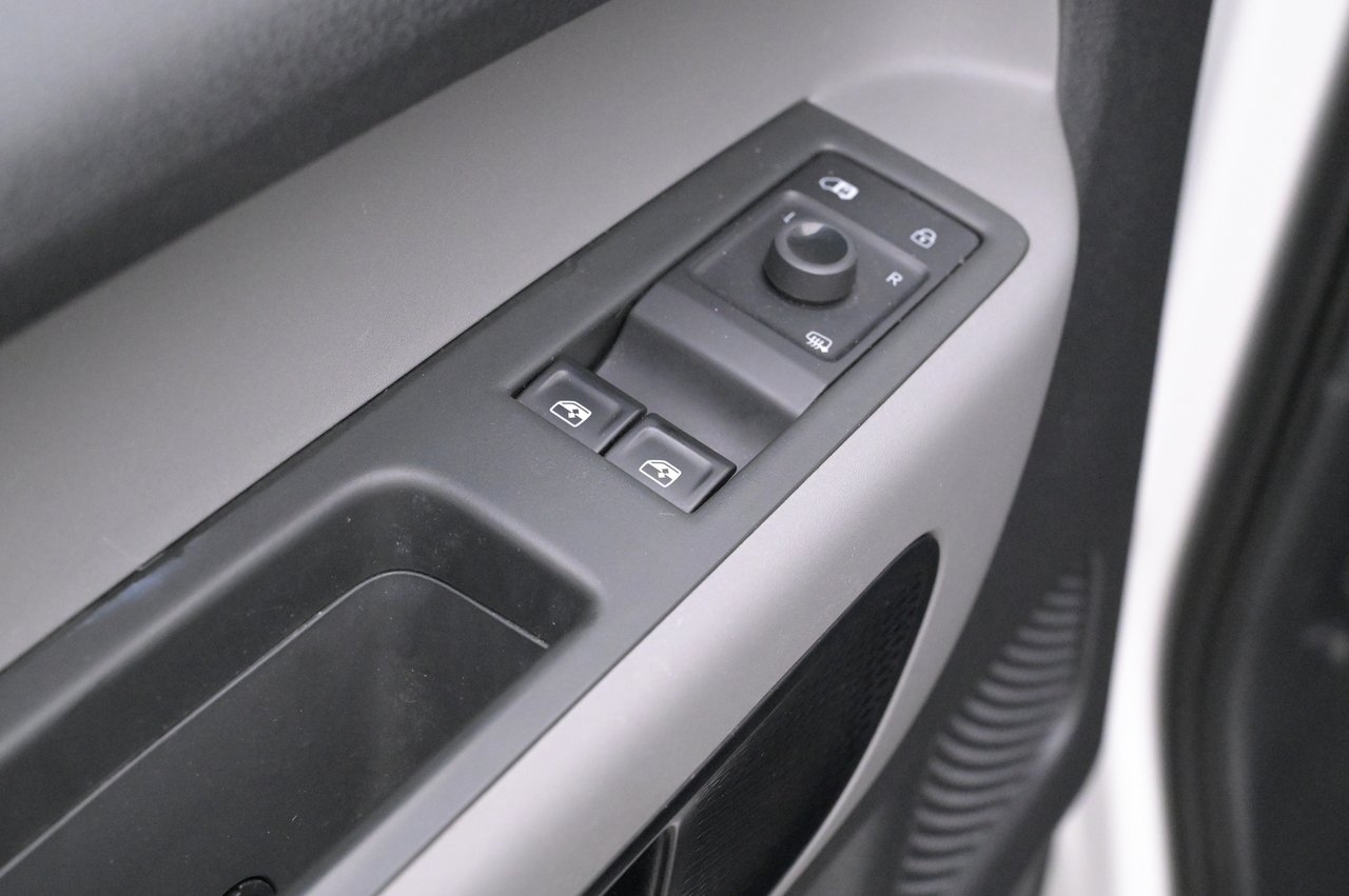 Volkswagen ID. Buzz 82 kWh 2023, bild 7/10