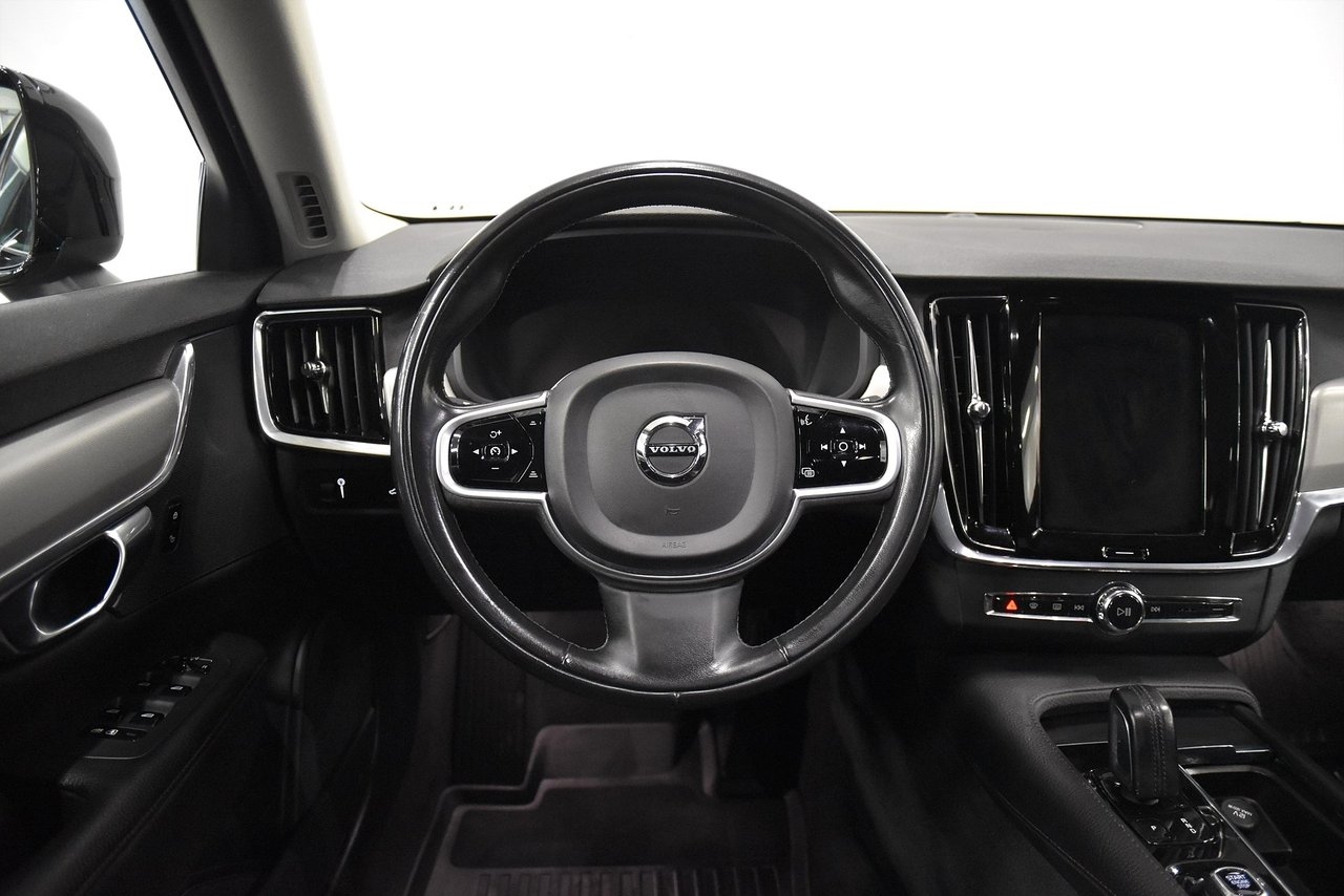 Volvo V90 Cross Country 2021, kuva 2/24