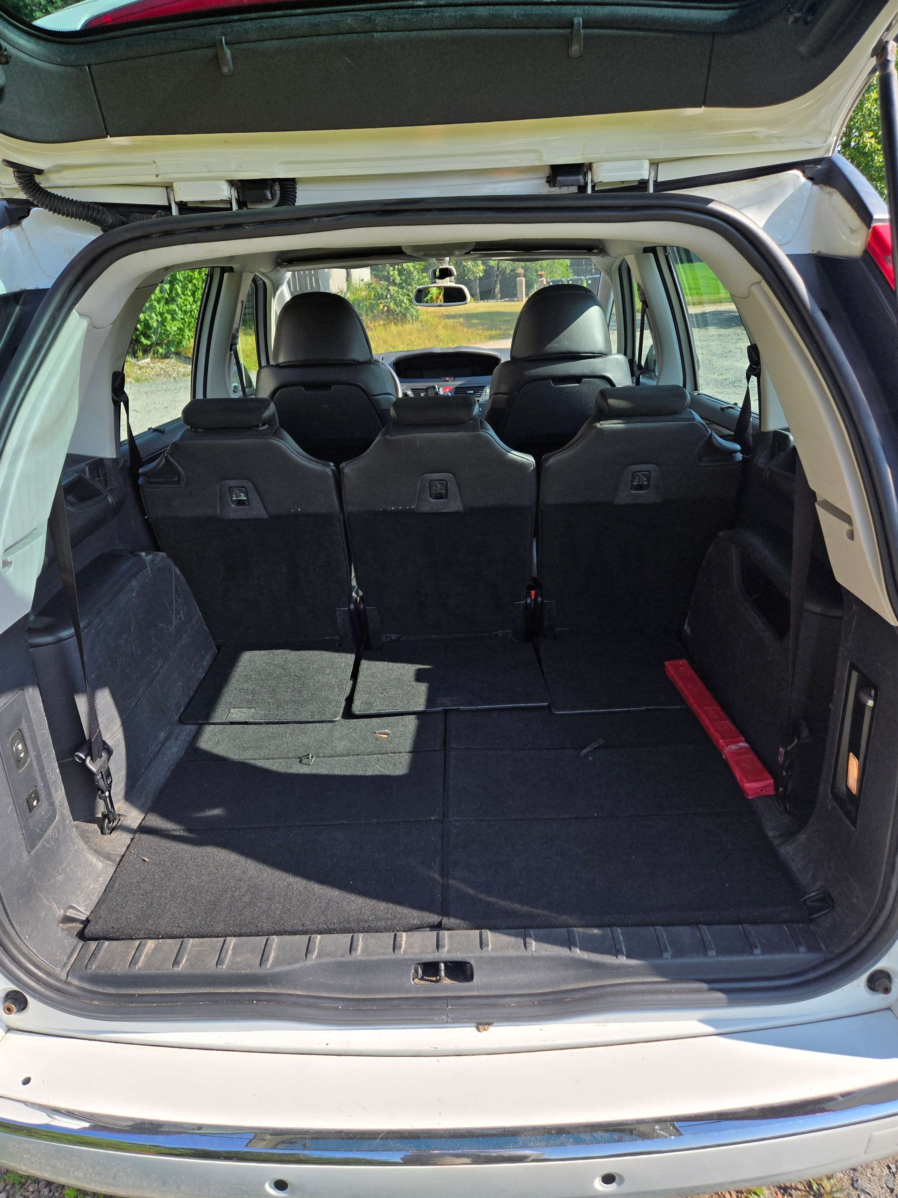Citroen Grand C4 Picasso 2012, kuva 5/8