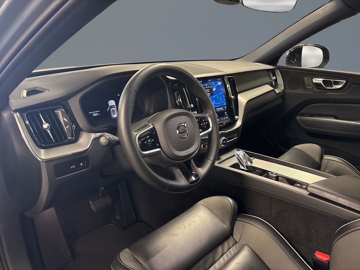 Volvo XC60 2024, photo 5/13