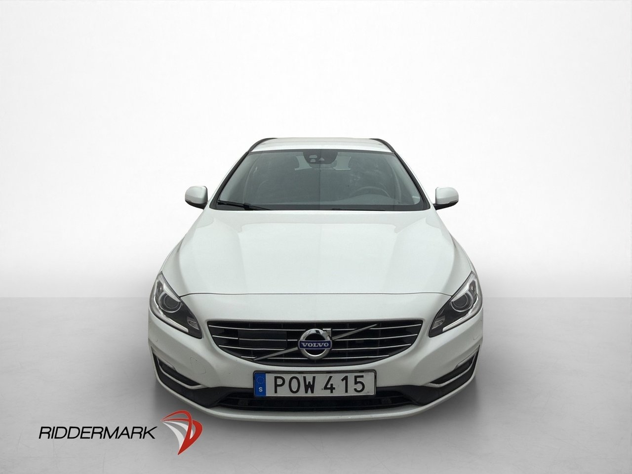 Volvo V60 2018, photo 2/32