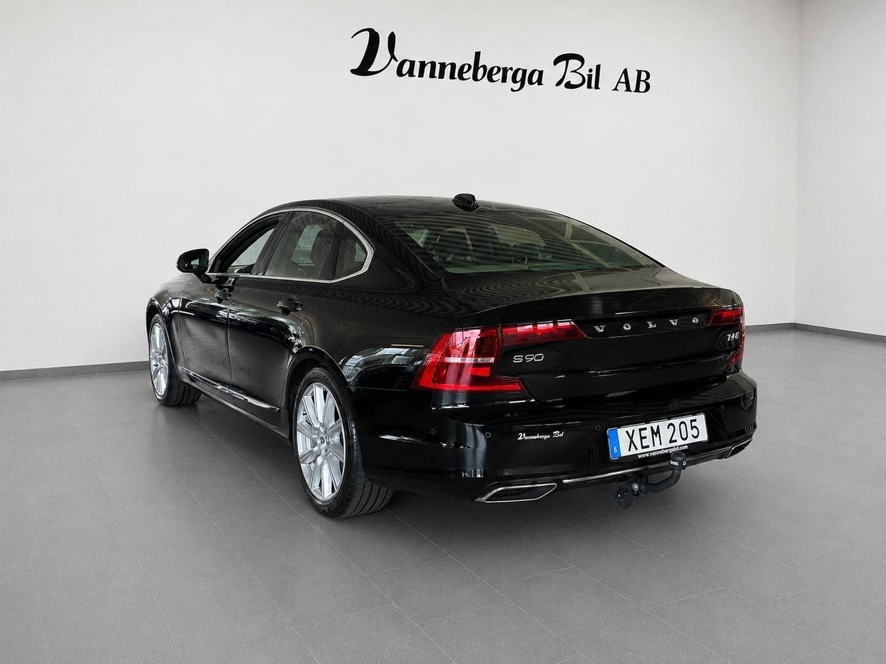 Volvo S90 2018, kuva 4/10