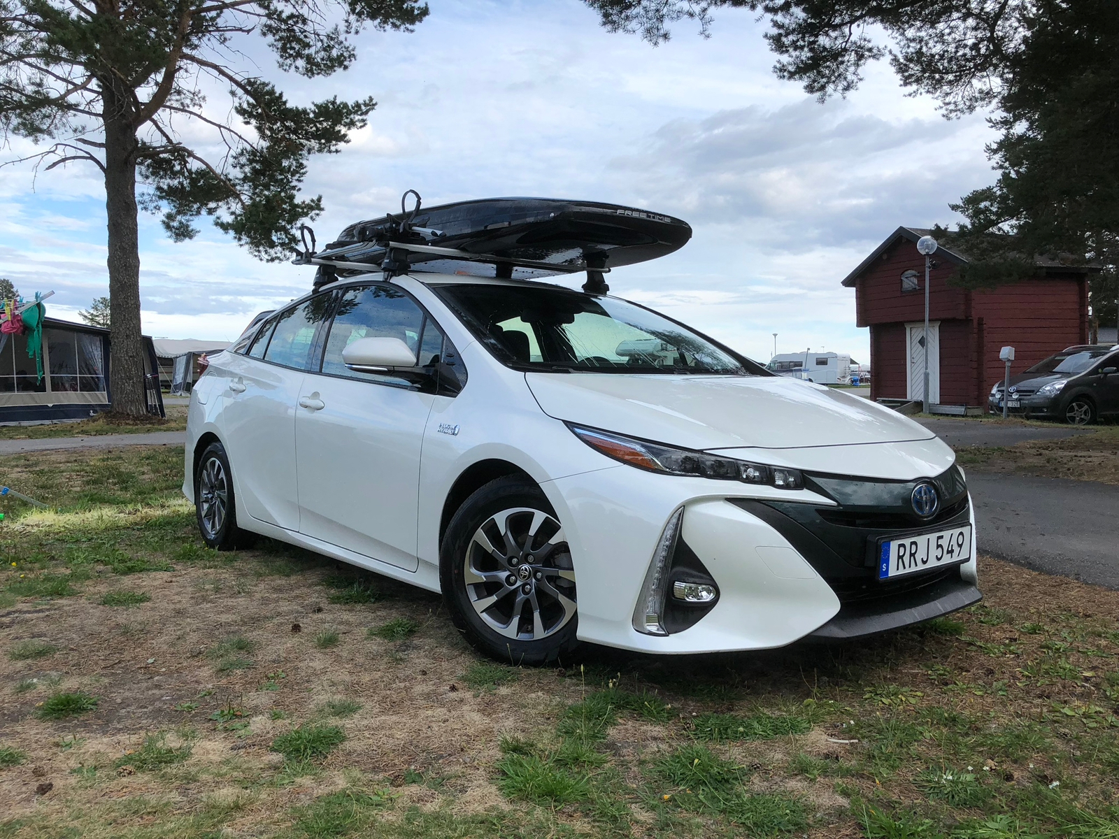 Toyota Prius Plug-in Hybrid 2017, bild 2/7