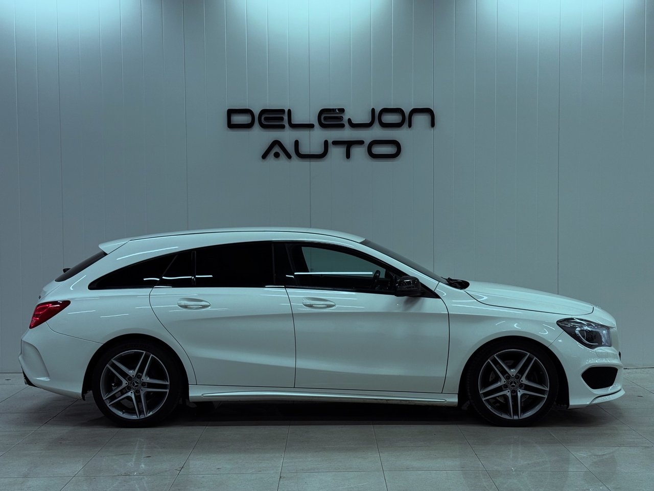 Mercedes-Benz CLA 2016, bild 5/19
