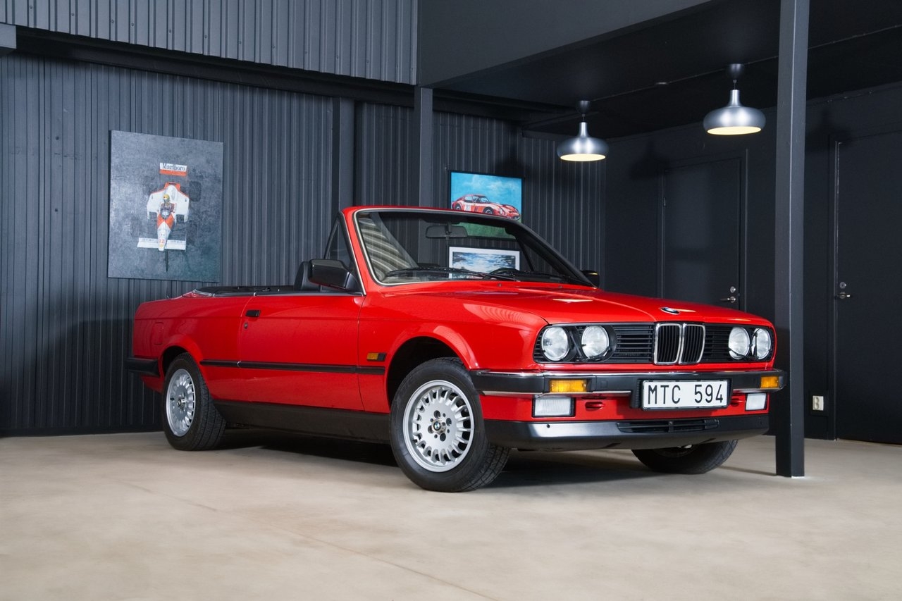 BMW 325