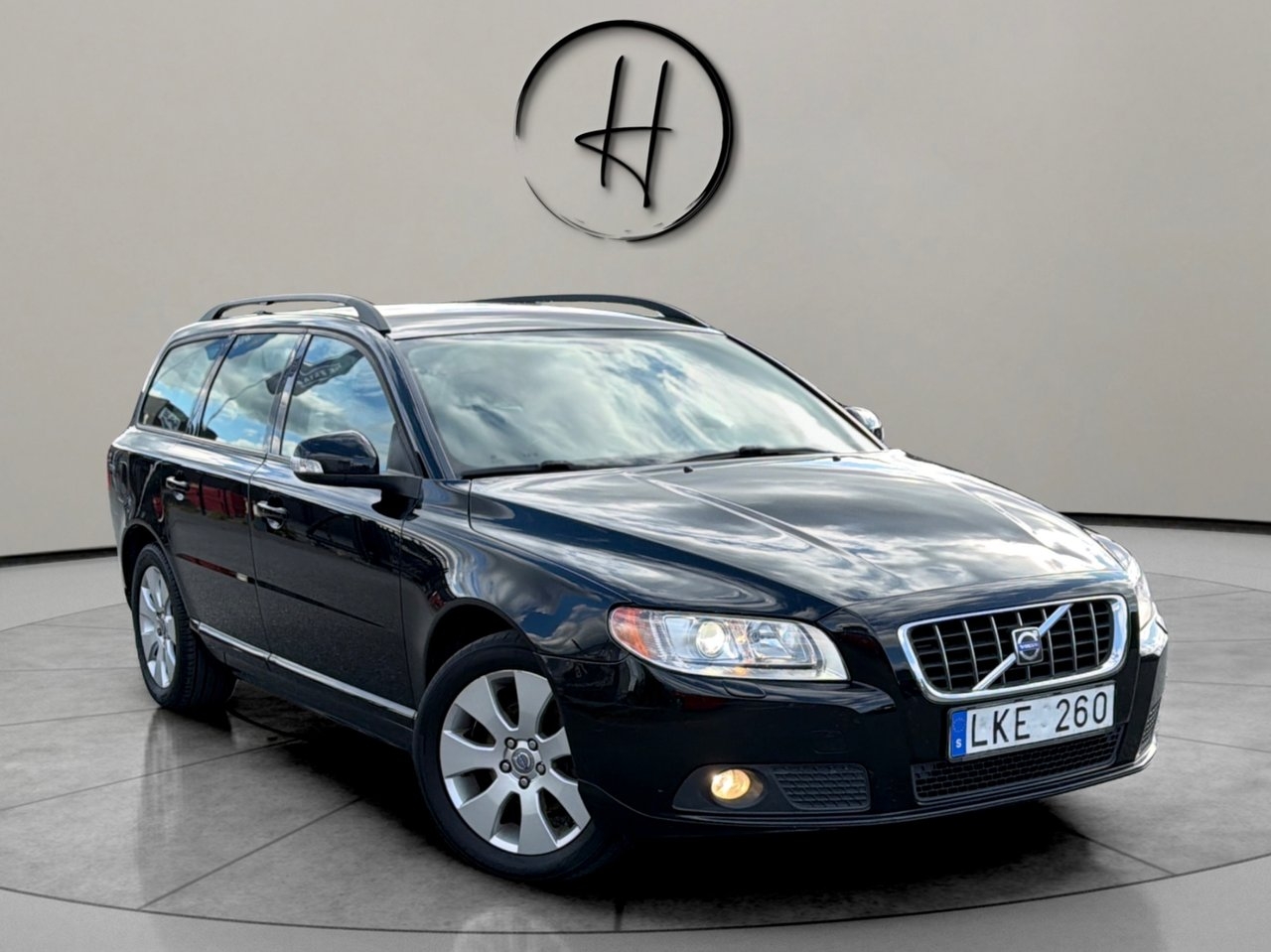 Volvo V70 2,0F 145hk Momentum Dragkrok 2009, bild 2/10