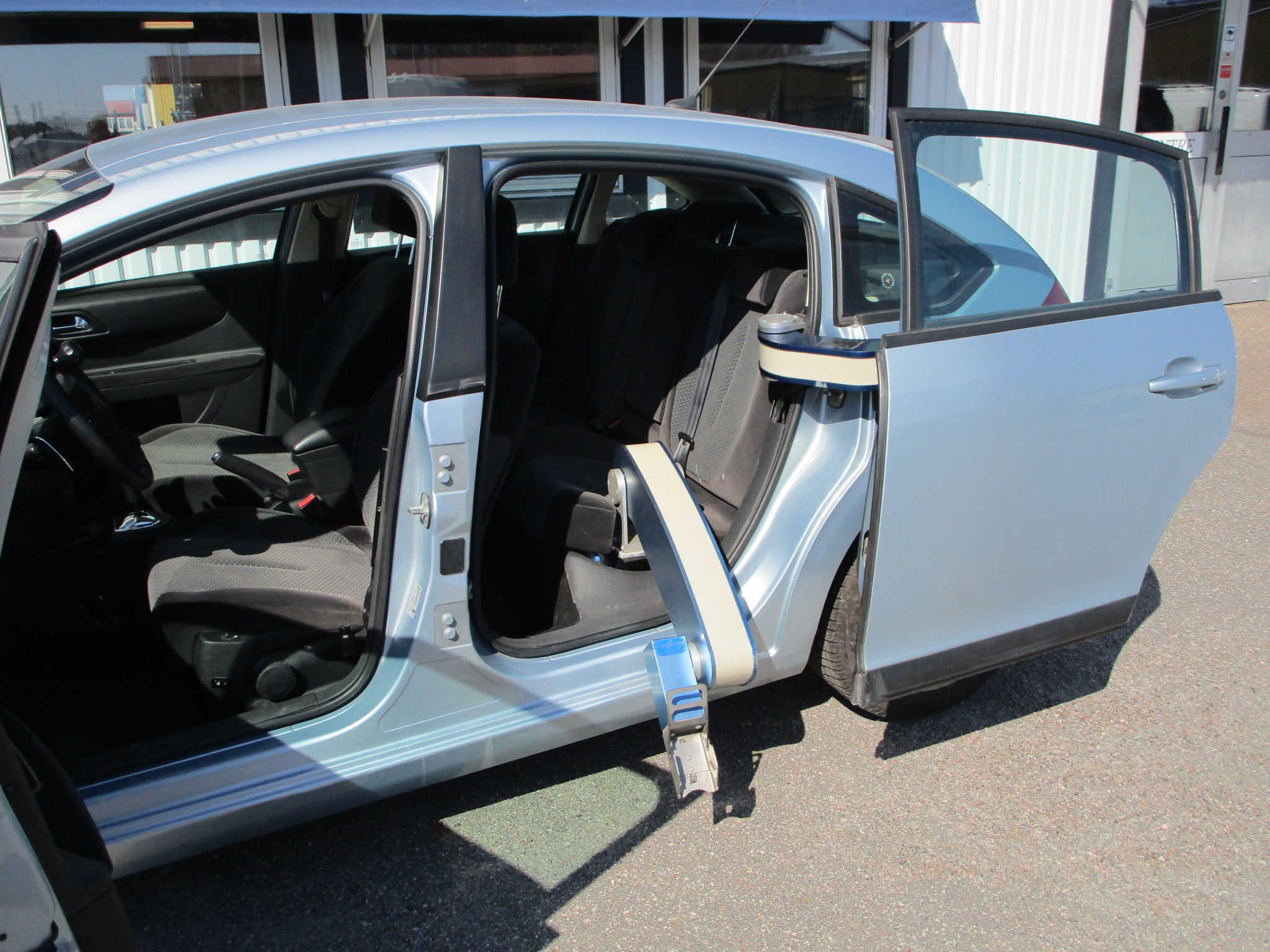 Citroen C4 1.6 HDiF EGS 2008, bild 5/7