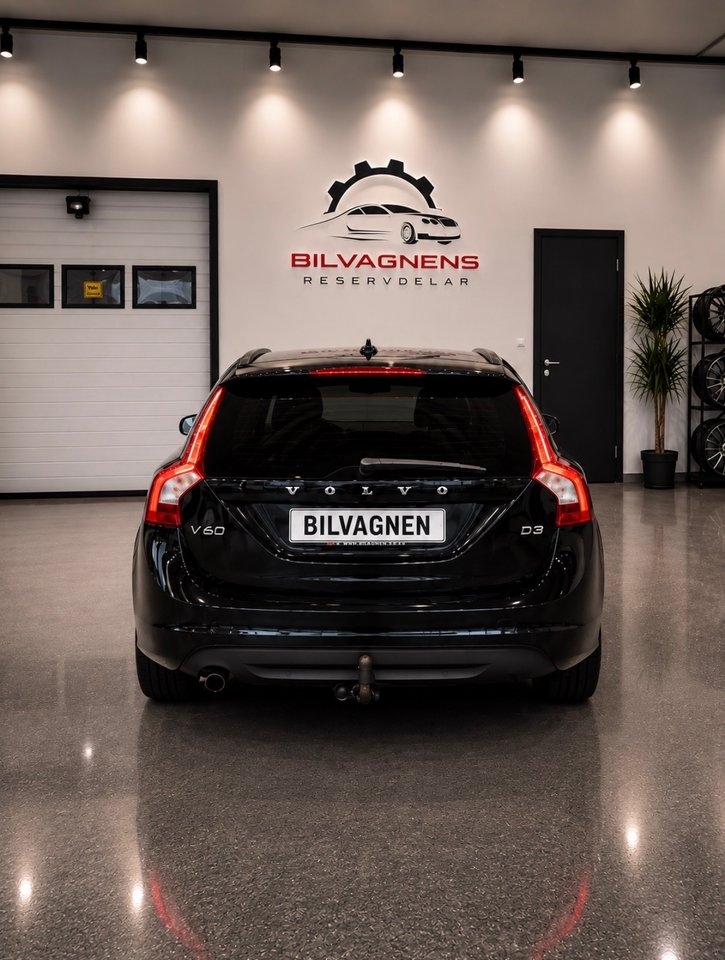 Volvo V60 D3 Geartronic Momentum Euro 5 2012, bild 3/5