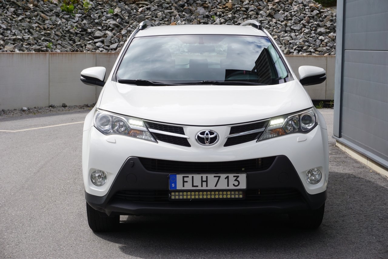 Toyota RAV4 2015, bild 3/10