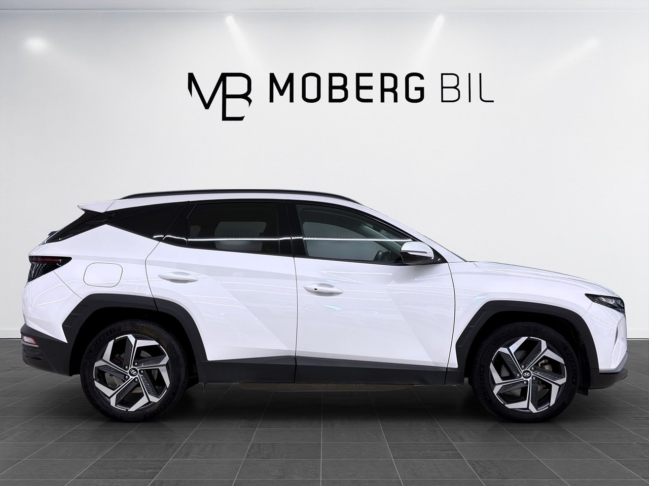 Hyundai Tucson PHEV 265hk Essential 2023, bild 5/17
