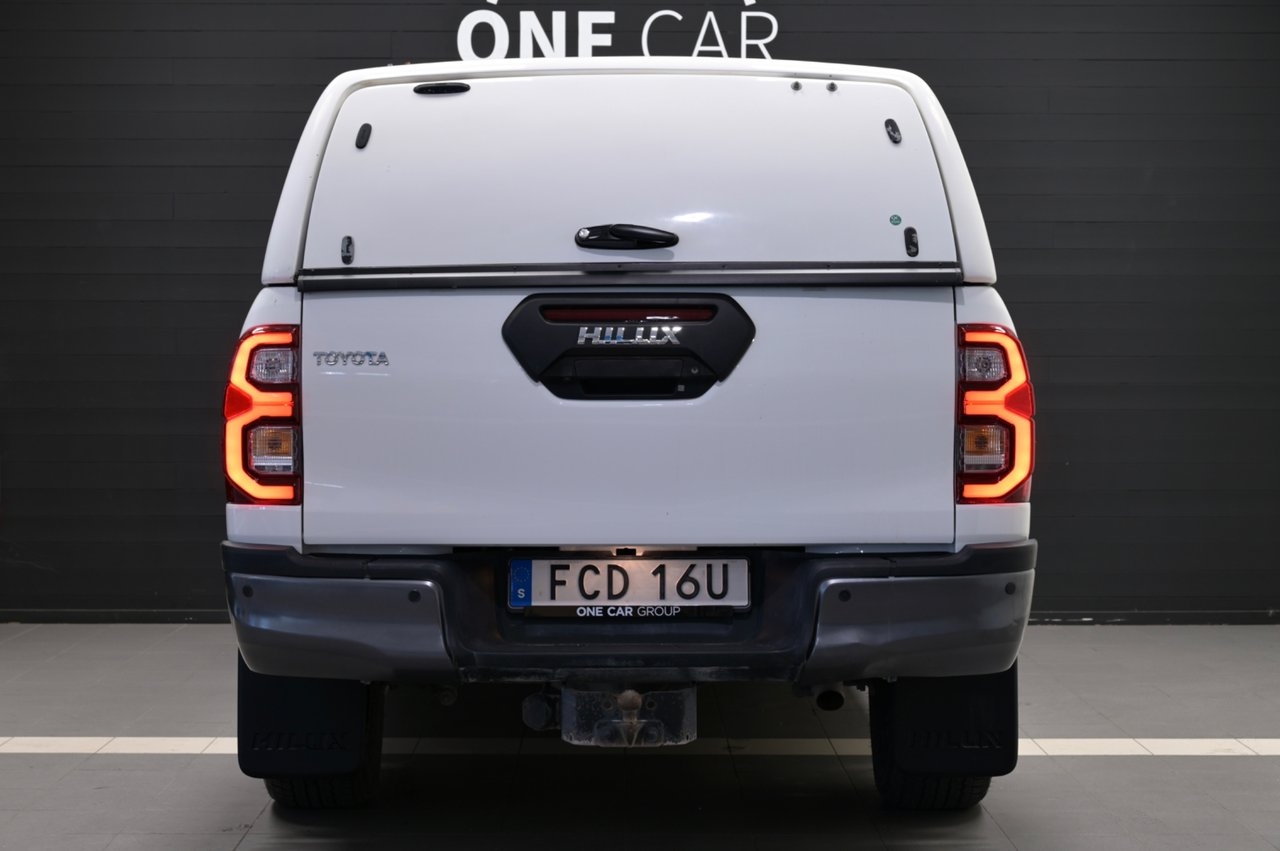 Toyota HiLux 2021, photo 5/10
