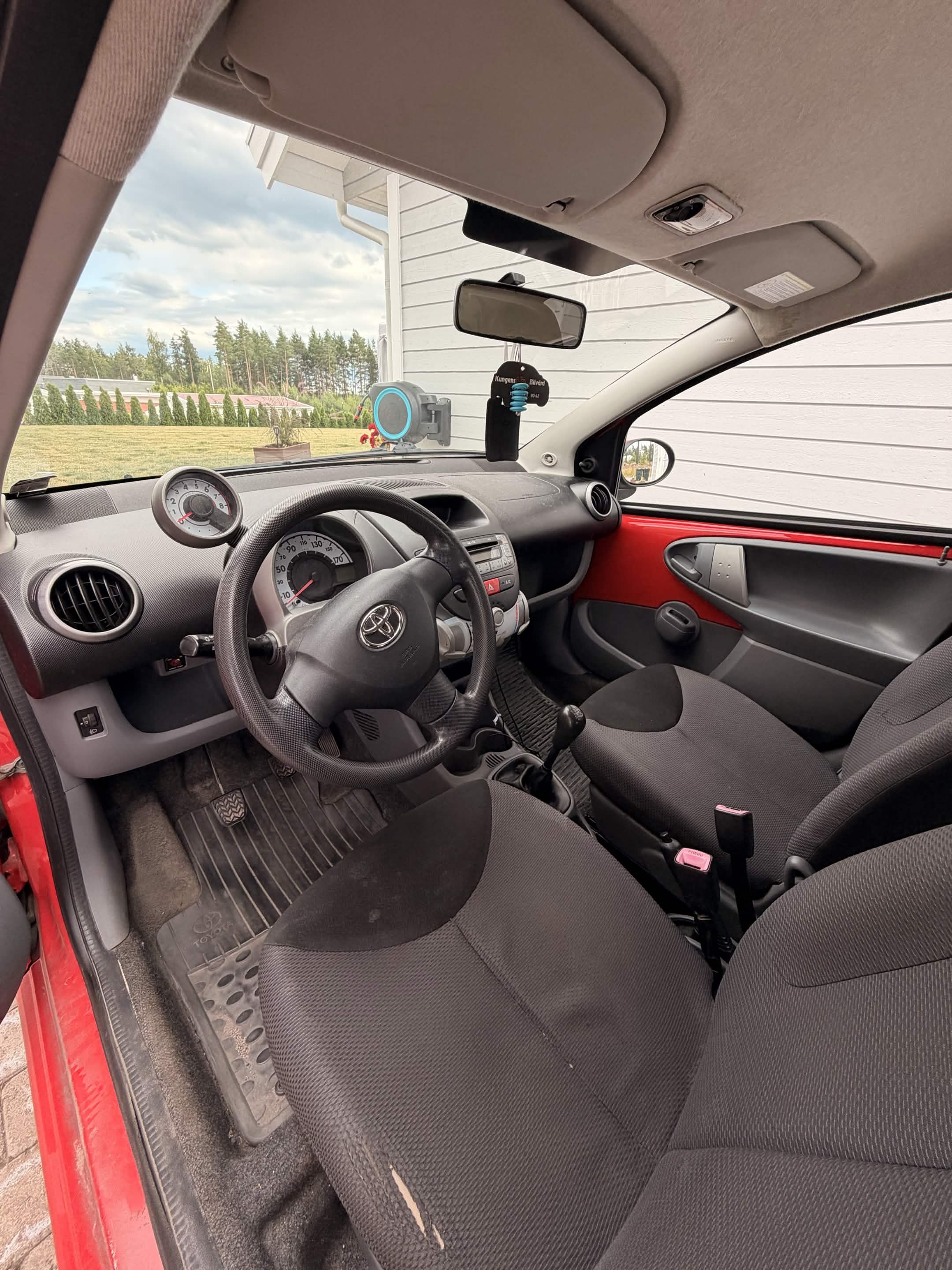 Toyota Aygo 5-dörrar 1.0 VVT-i Manuell 2007, bild 6/7