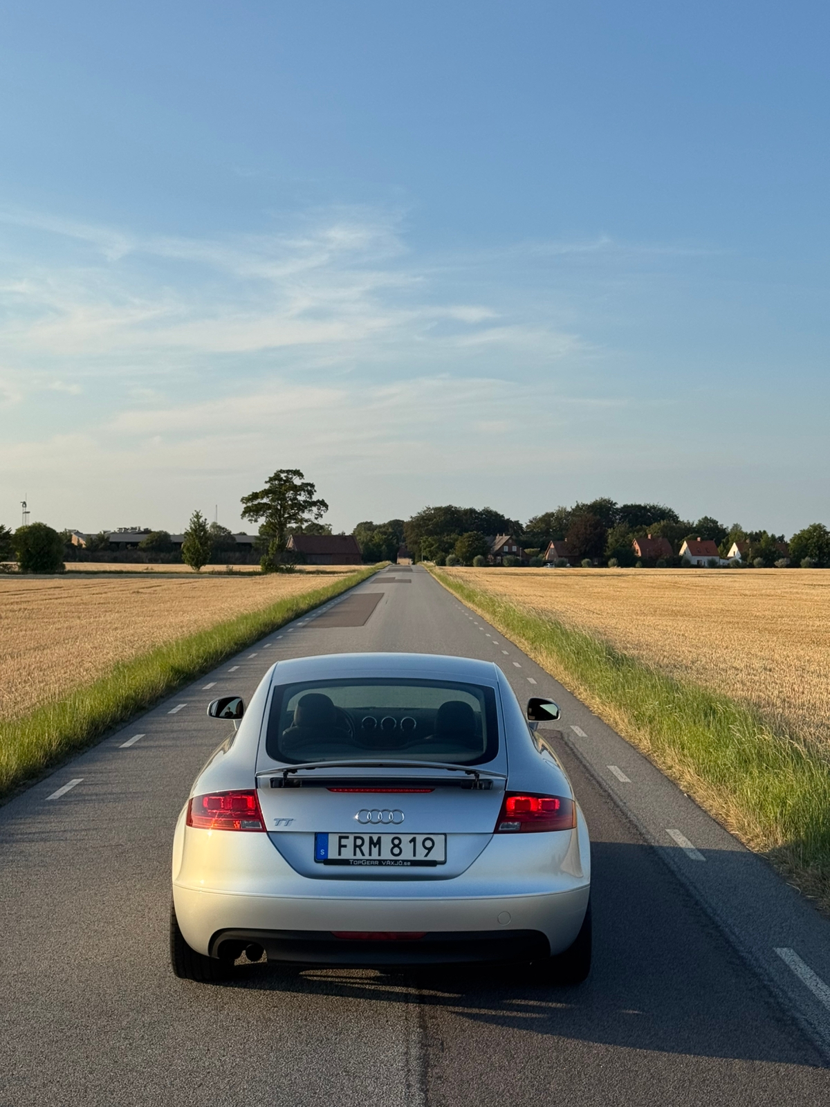 Audi TT Coupé 2.0 TFSI Manuell 2007, bild 2/11