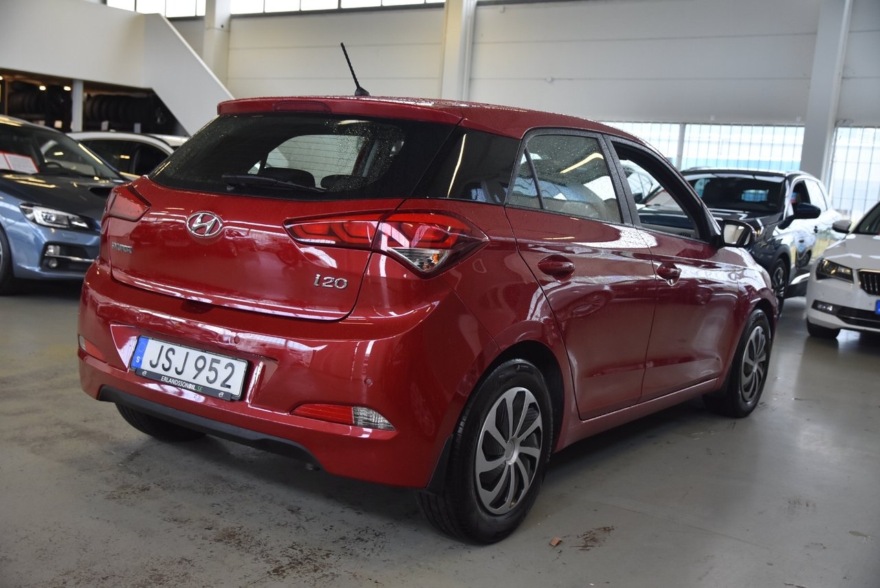 Hyundai i20 1.2 Comfort Euro 6 RATTVÄRME 2016, bild 3/10