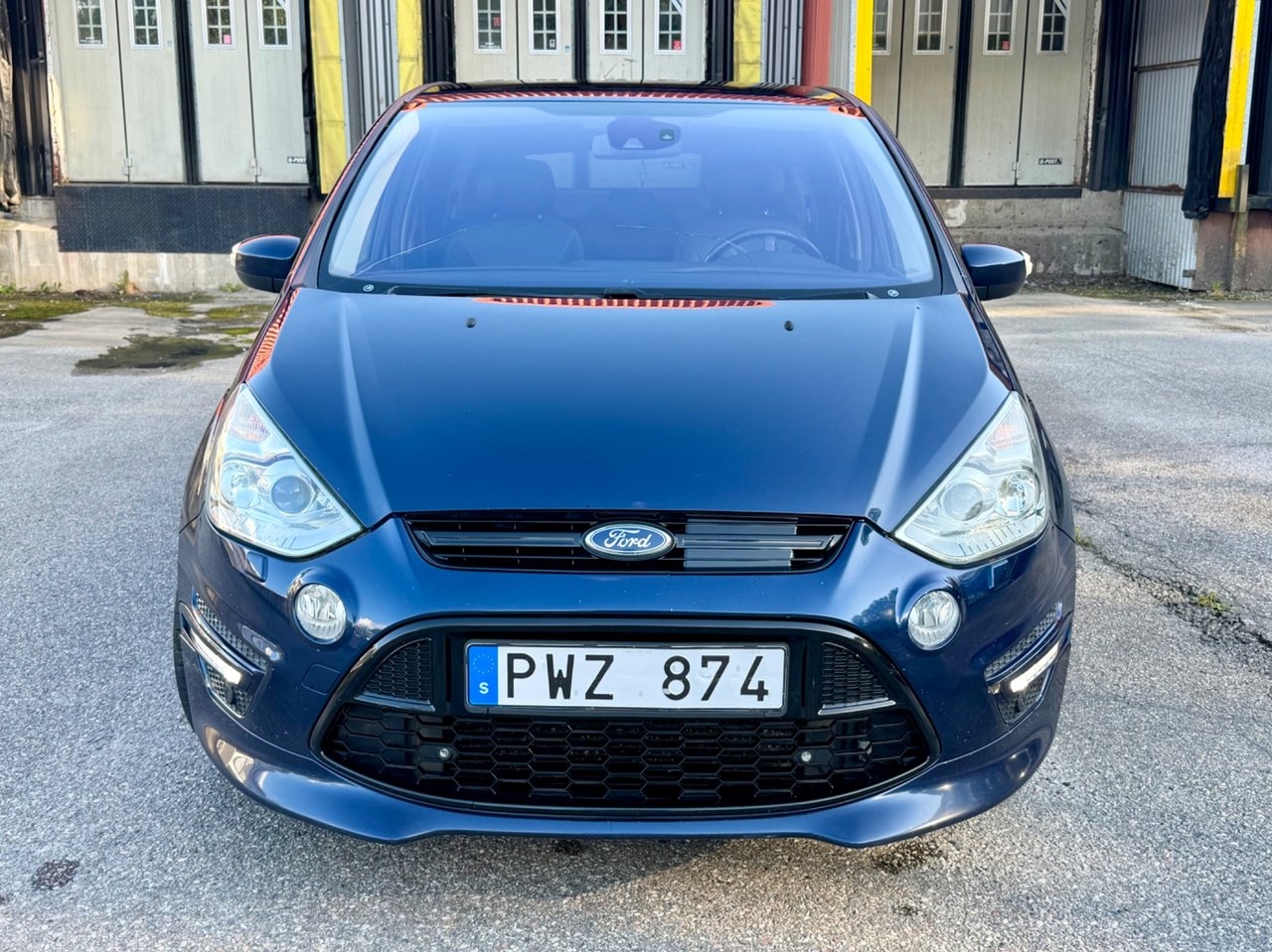 Ford S-MAX 2.2 TDCi Titanium x 2012, bild 2/18