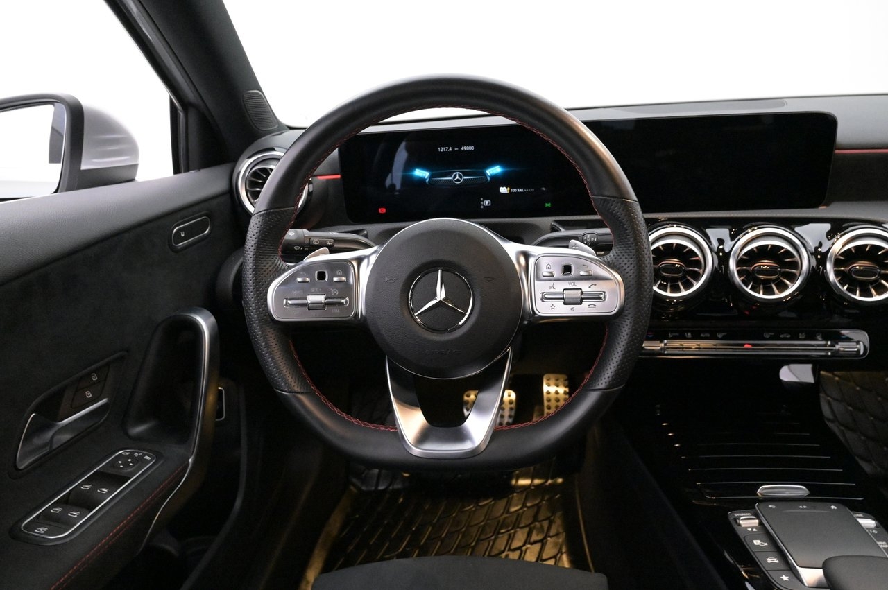 Mercedes-Benz A 250 e AMG Widescreen 2022, kuva 7/10