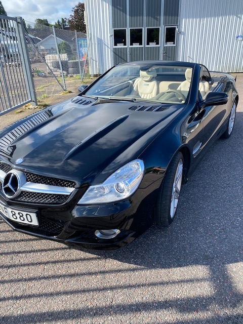 Mercedes-Benz SL