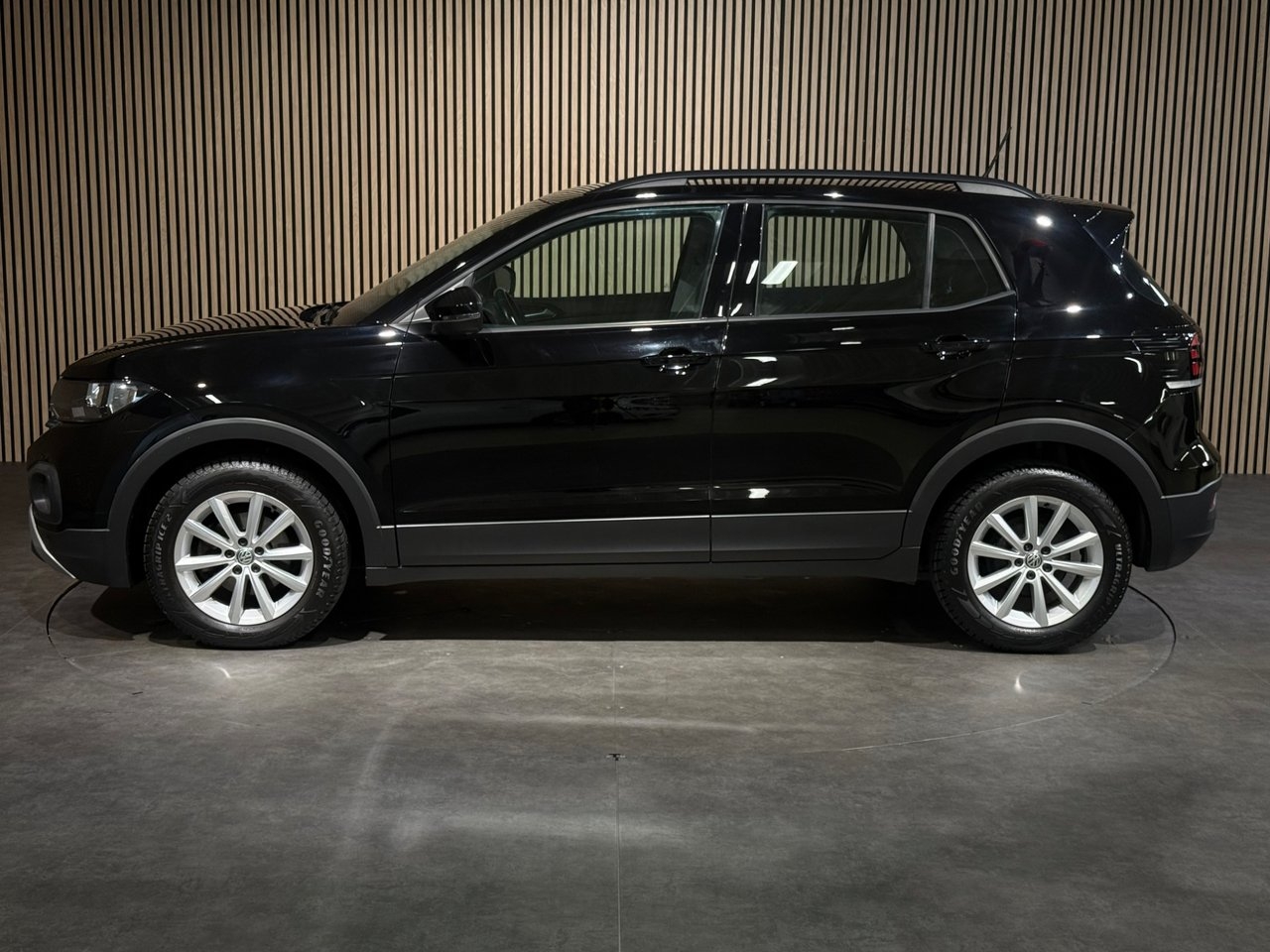 Volkswagen T-Cross 2019, bild 7/10