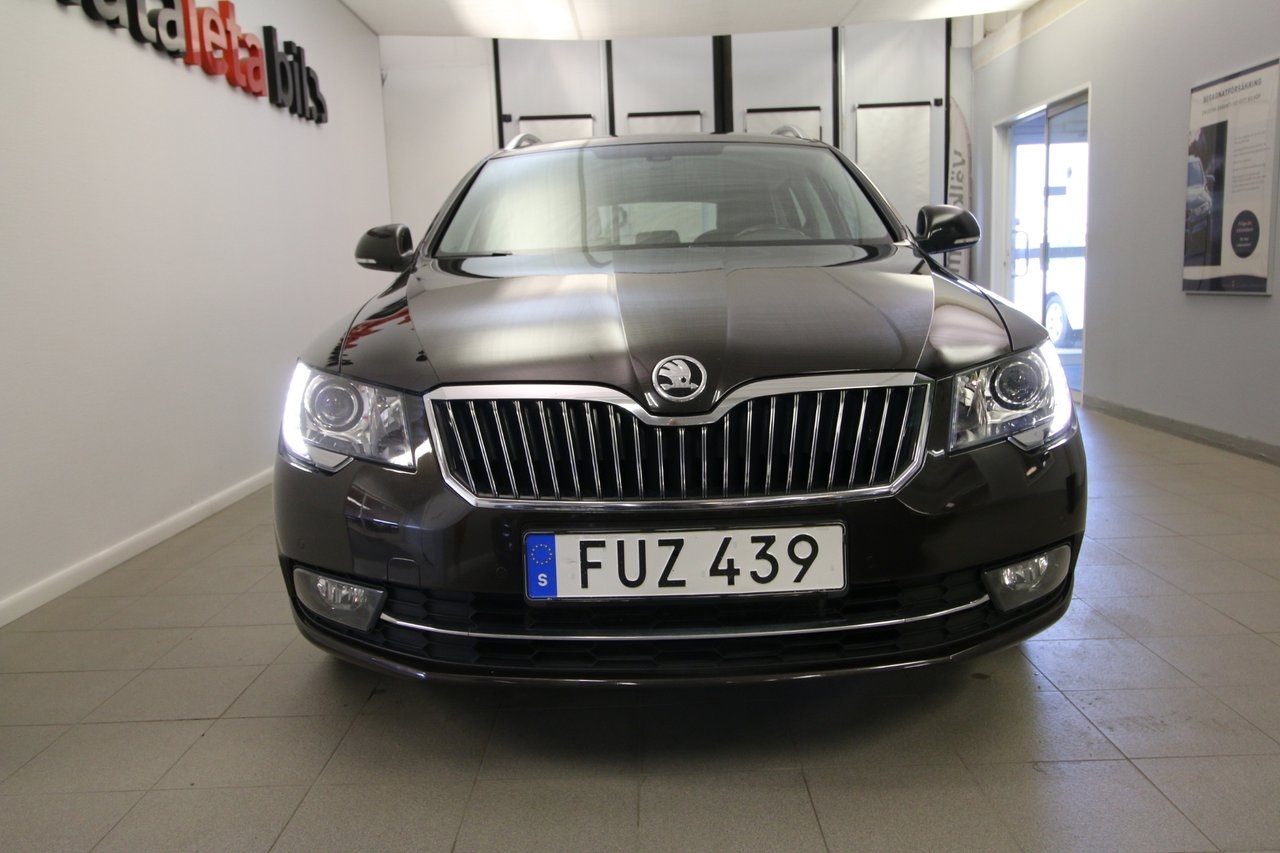 Skoda Superb 2015, bild 3/10