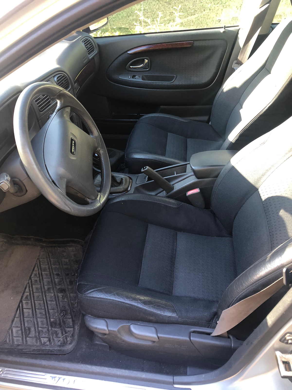 Volvo V40 2.0T Manuell 2001, kuva 5/6
