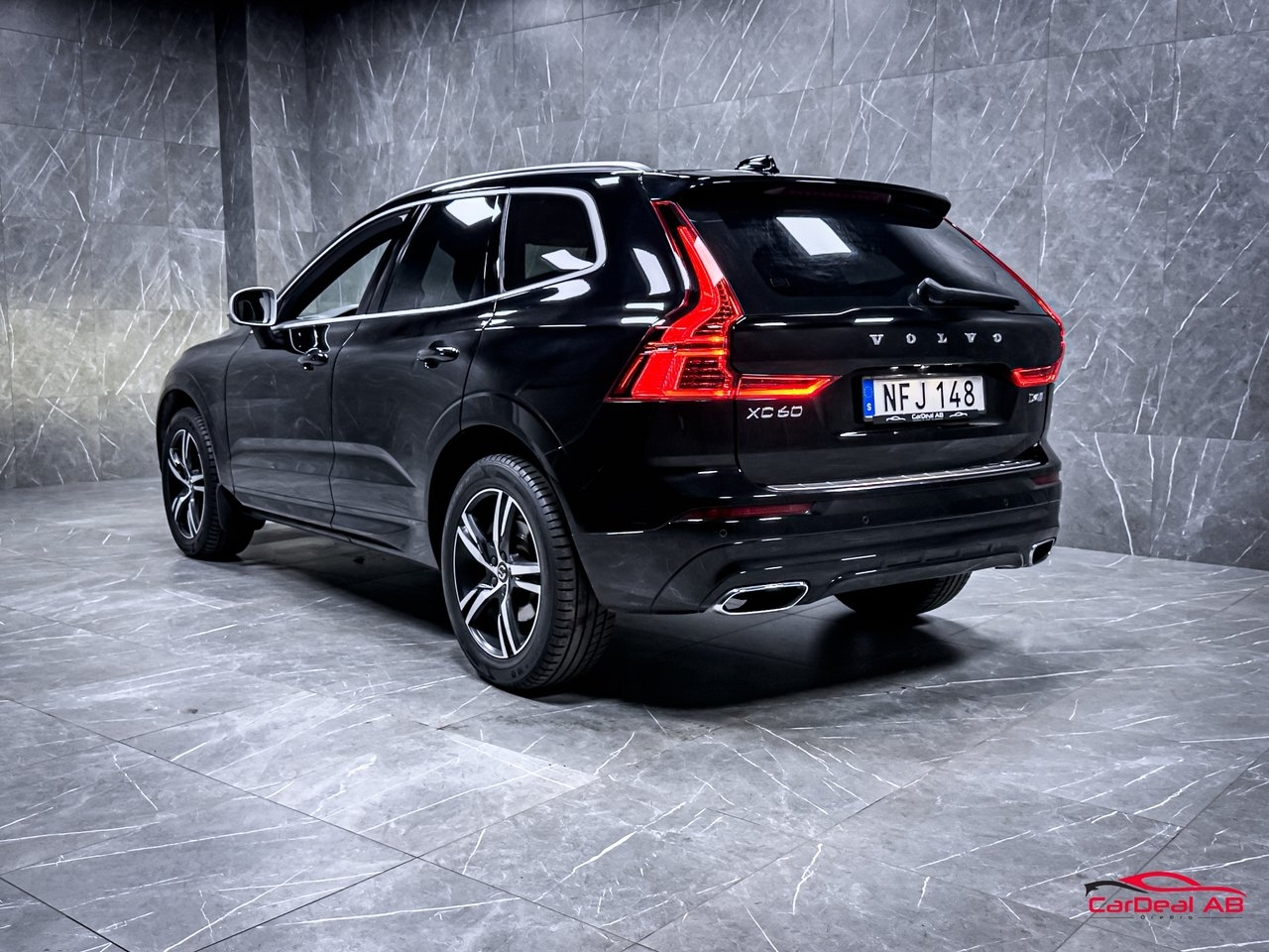 Volvo XC60 D4 AWD R-Design Pano 2019, bild 5/36