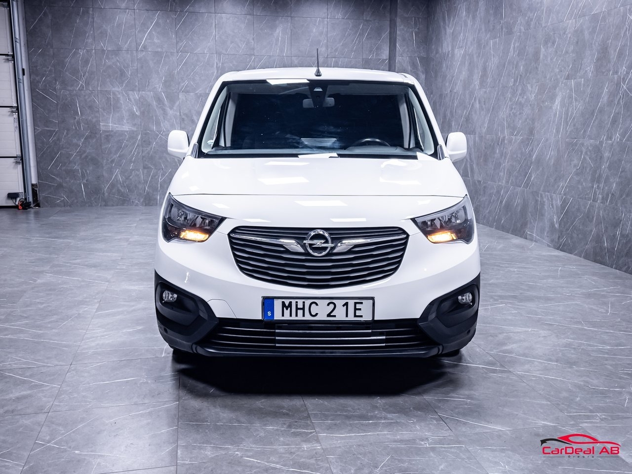 Opel Combo 2019, bild 2/28
