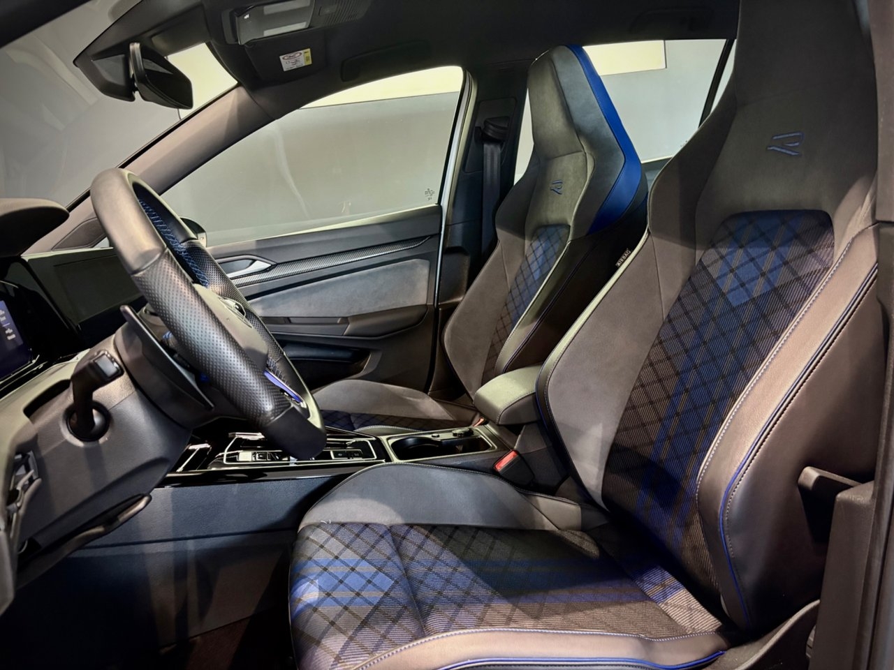 Volkswagen Golf 2024, bild 6/10