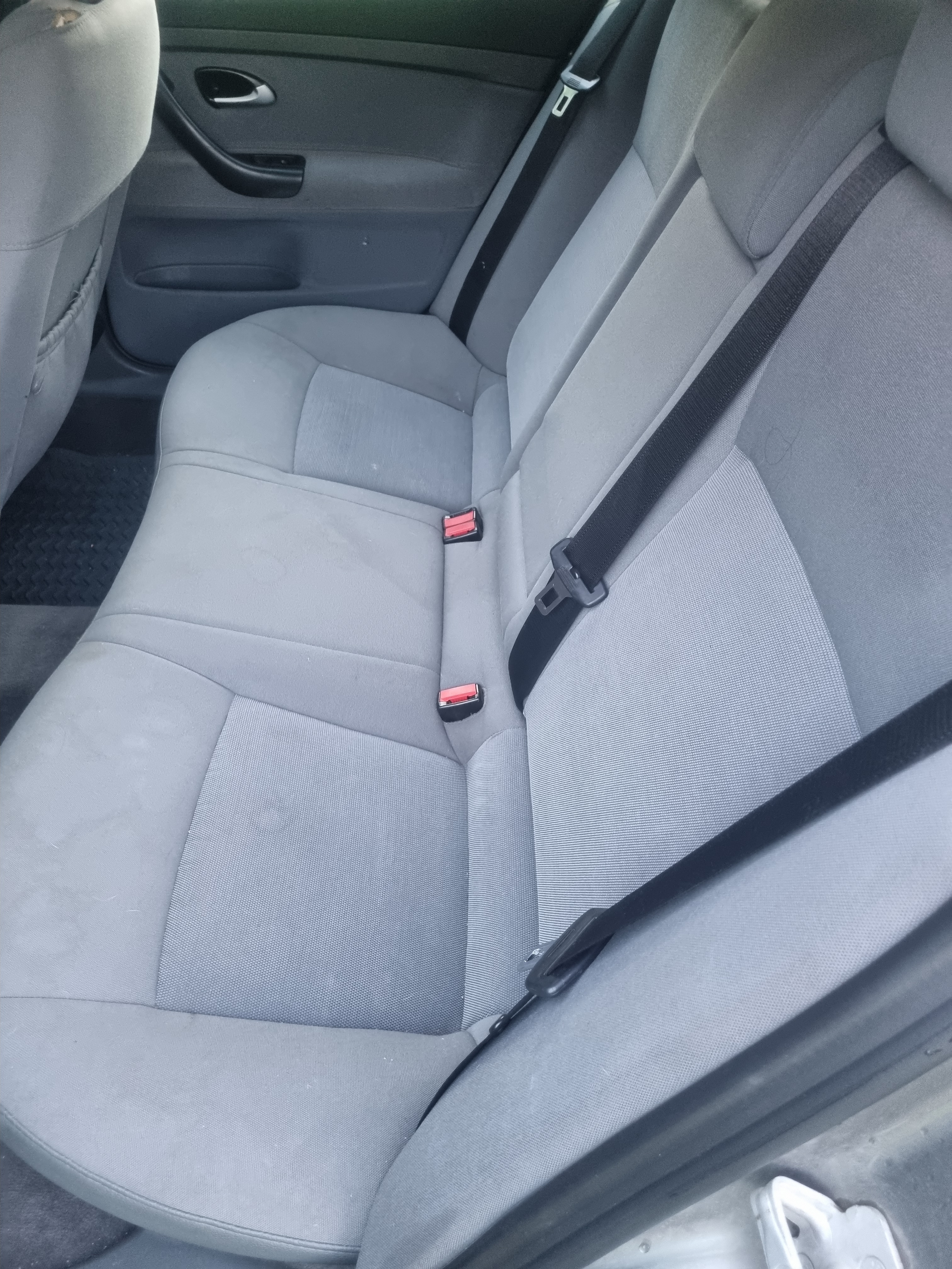 Saab 9-3 2006, kuva 5/9