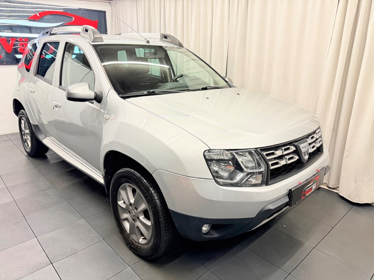 Dacia Duster 2015, bild 3/21