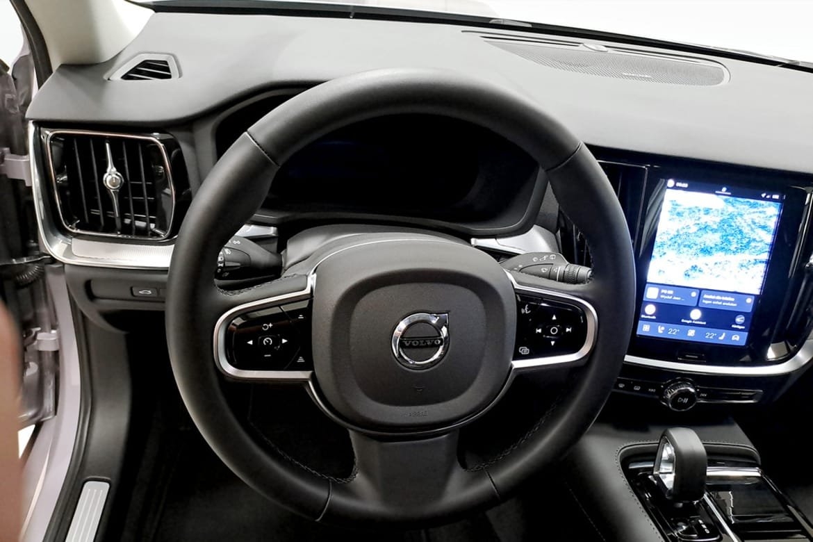 Volvo V60 T6 Plus Dark Nordic Edition 2026, bild 7/14