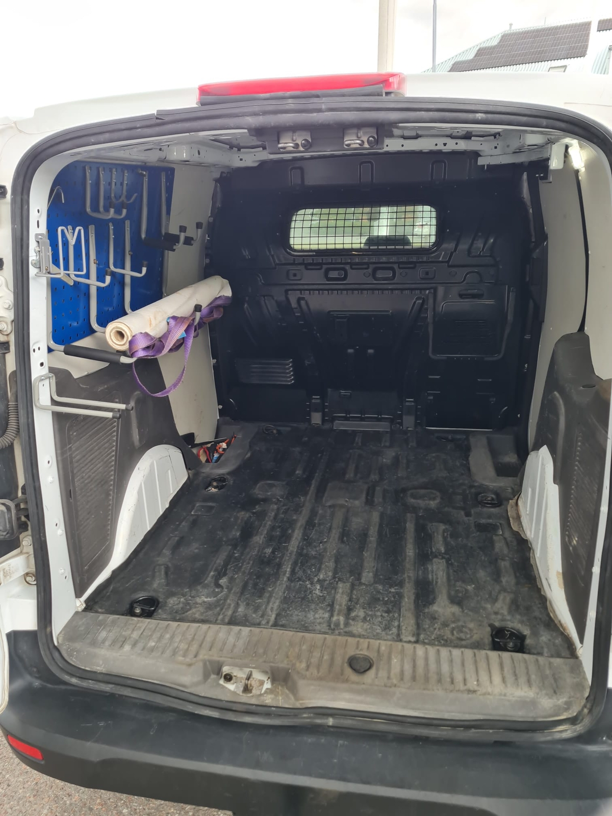 Ford Transit Connect 2019, bild 7/8