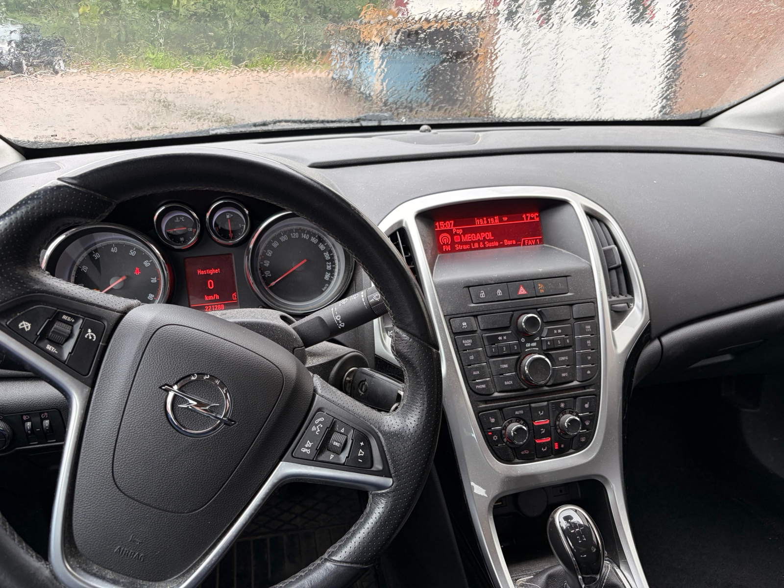 Opel Astra Sports Tourer 1.6 Manuell 2011, bild 4/7