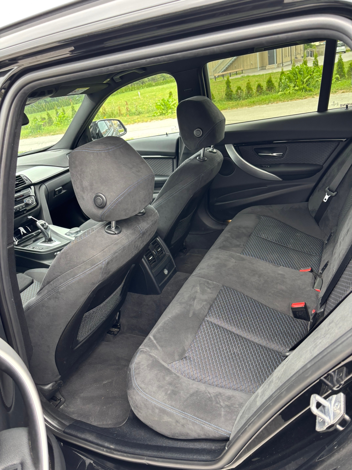 BMW 330 i xDrive Touring Steptronic 2018, bild 6/6