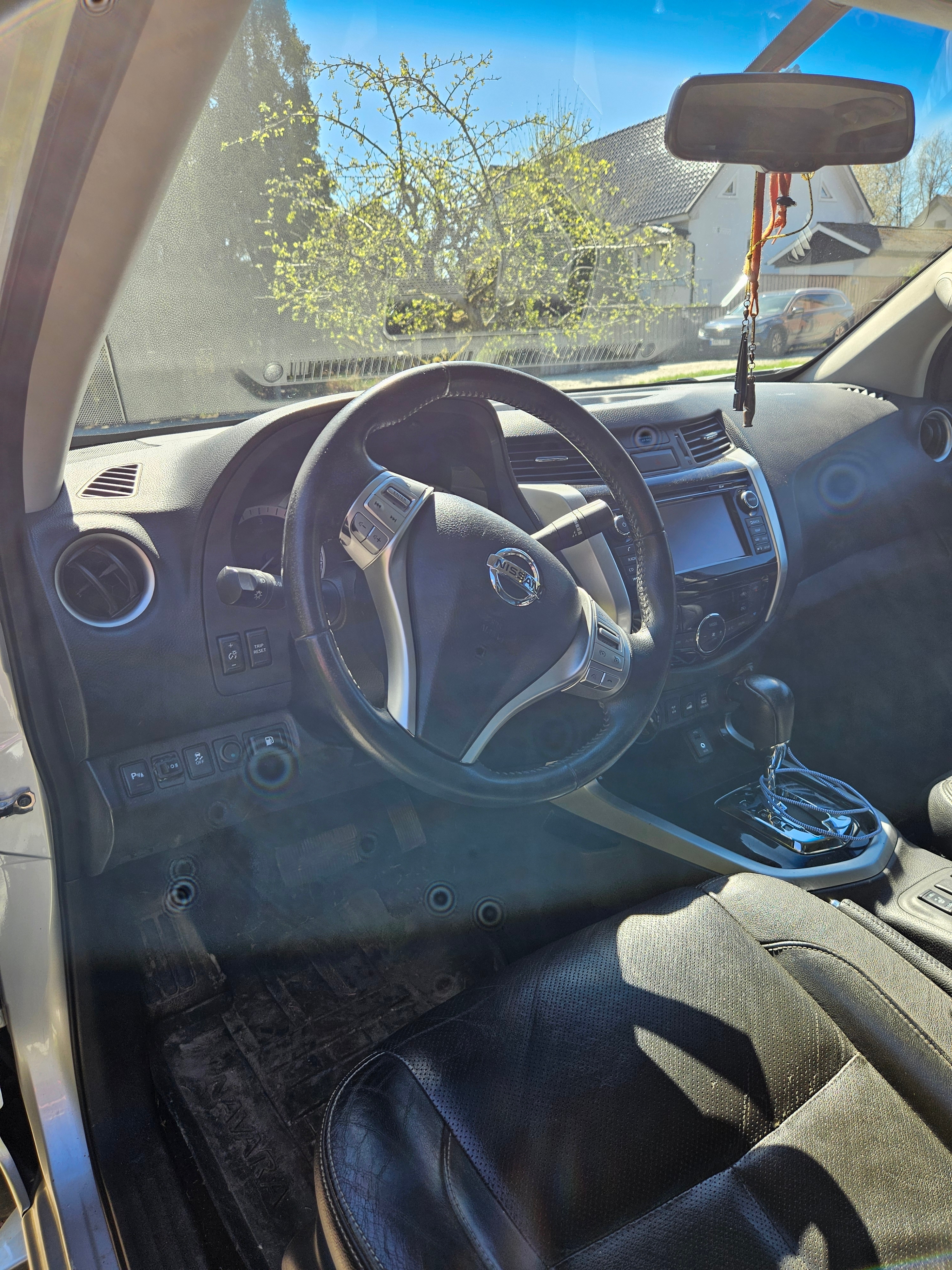 Nissan Navara 2018, bild 7/11