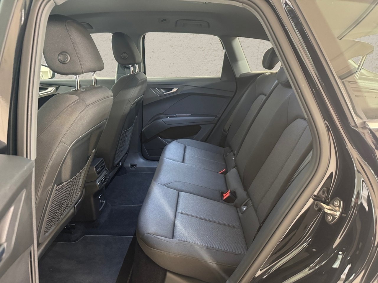 Audi Q4 e-tron 2024, bild 6/7