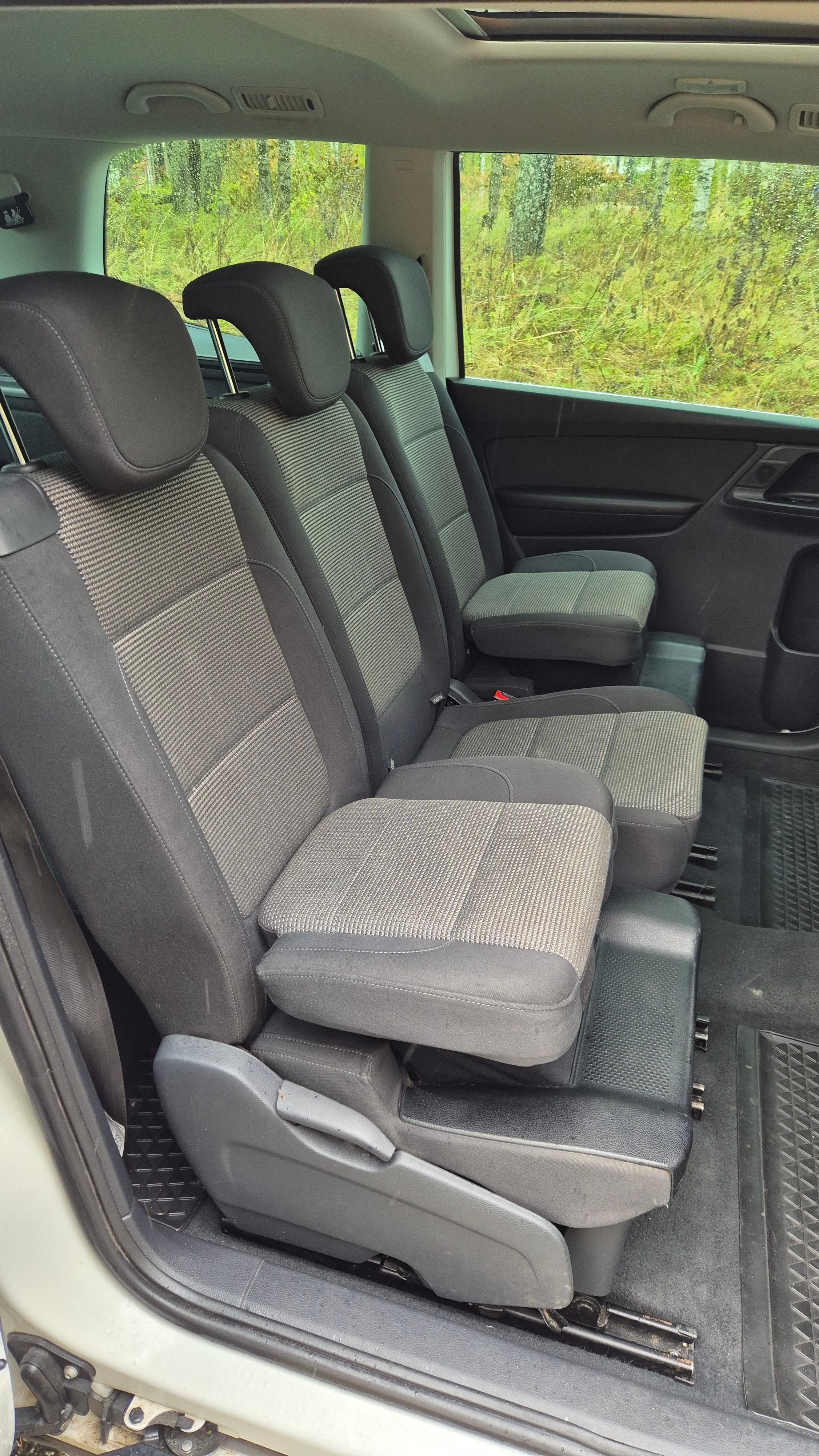 Volkswagen Sharan 2013, bild 5/6