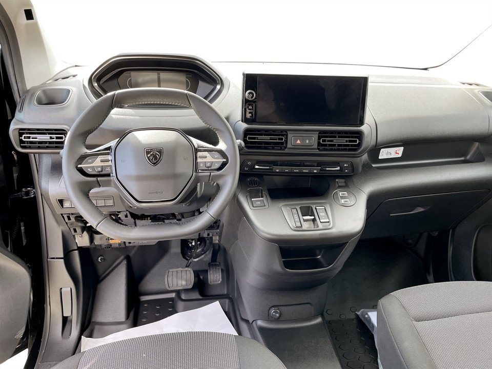 Peugeot Partner Crew Cab 130hk Aut 2026, bild 3/22