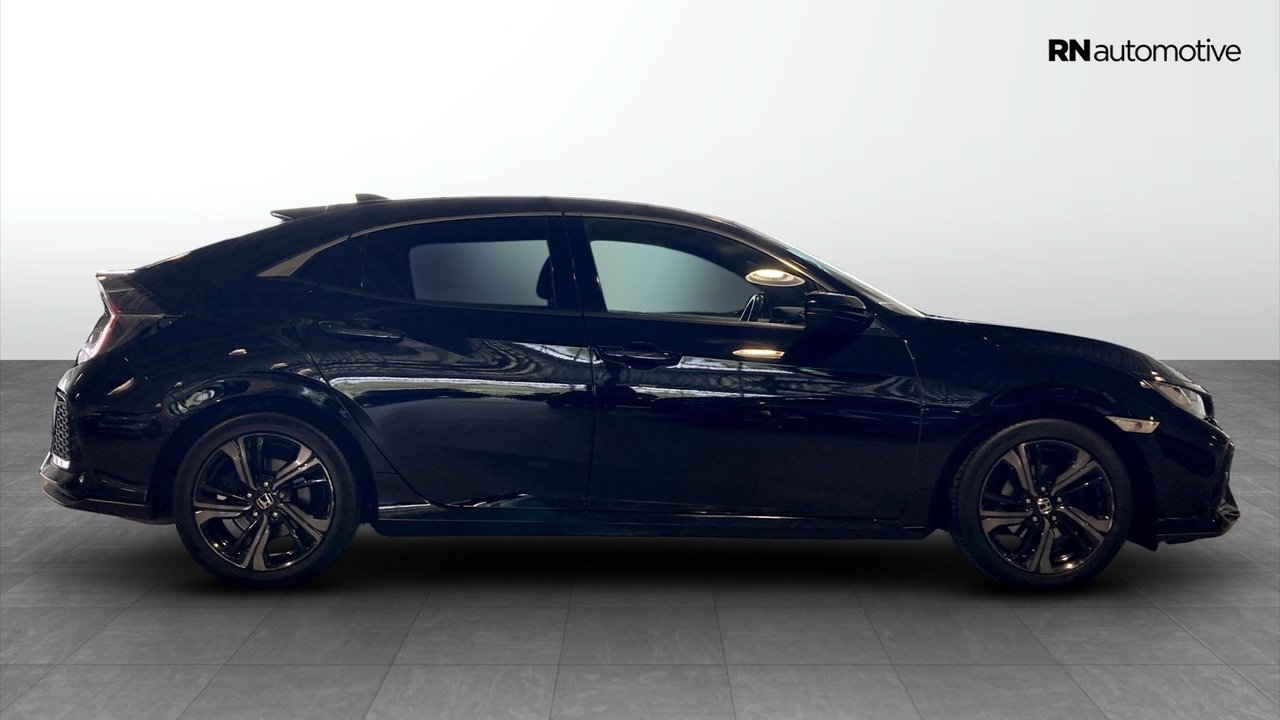 Honda Civic 1.0 126hk i-VTEC 2018, bild 6/10