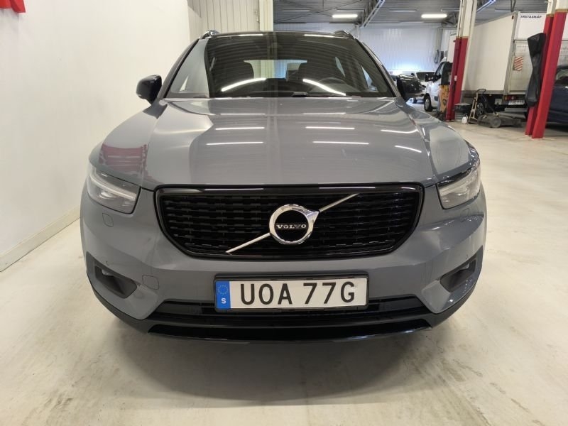 Volvo XC40 2020, kuva 2/10