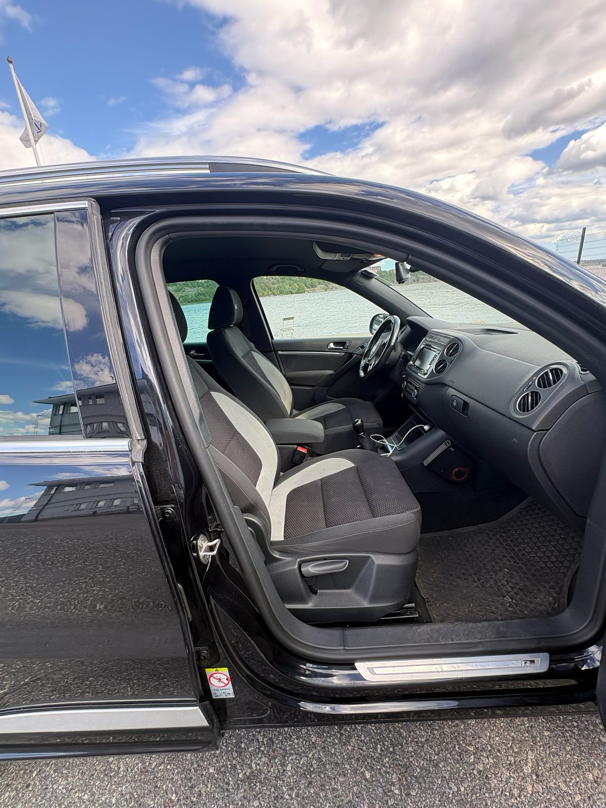 Volkswagen Tiguan 2013, bild 6/7