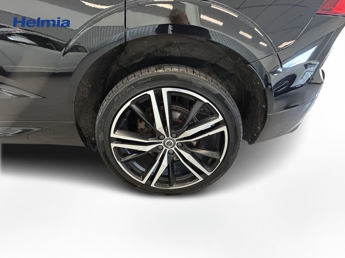 Volvo XC60 B4 AWD Diesel R-Design 2020, kuva 5/10
