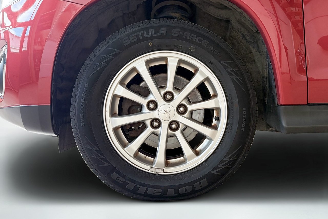 Mitsubishi ASX 2014, kuva 7/10